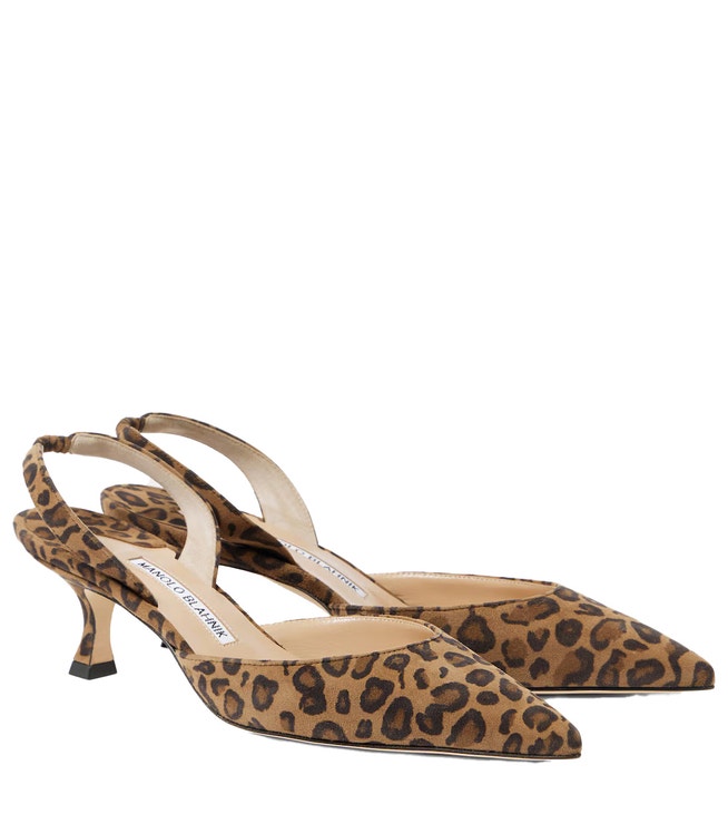 Semišové slingback lodičky Carolyne 50, MANOLO BLAHNIK, prodává Mytheresa, 745 €