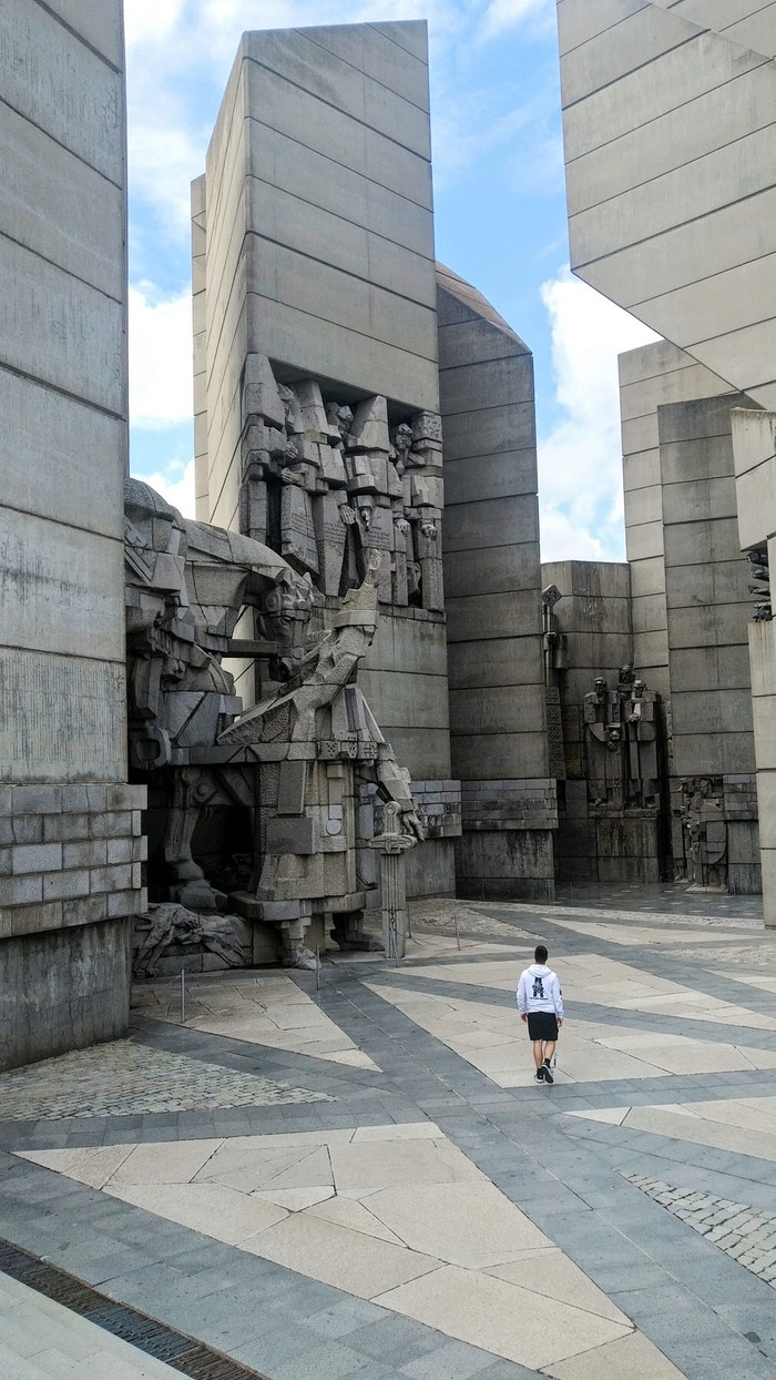 Cílém postturismu bylo mimo jiné i přivést turisty na okrajové části měst