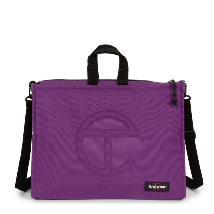 Batoh Eastpak x Telfar Shopper M, EASTPAK, prodává Eastpak, 180 €