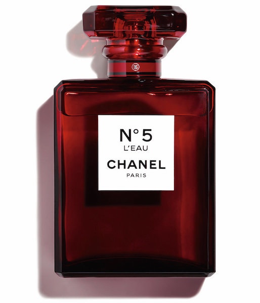 Limitovaná edice No. 5 L'Eau Red, Chanel, 4260 Kč