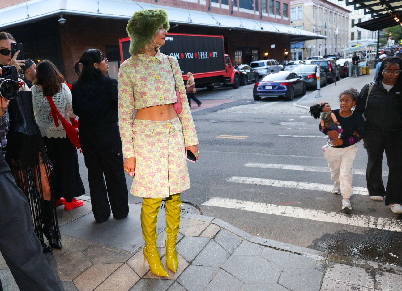 Street style New York Fashion Week, září 2024