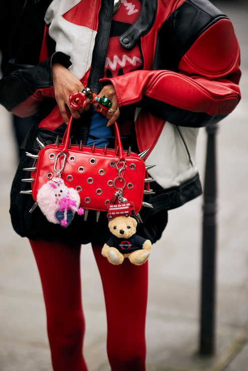 Street style Paris Fashion Week, září 2024