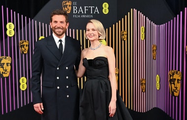 Hollywood v Londýně: Hvězdy a jejich šaty na červeném koberci BAFTA 2024