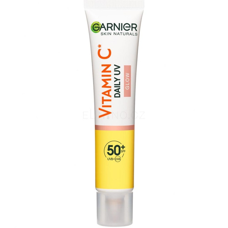 Rozjasňující emulze Vitamin C Daily UV Glow s SPF 50+, GARNIER, prodává DM.cz, 289 Kč