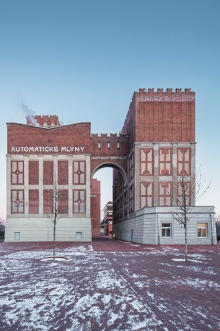 Místo fabrik galerie i kavárny. 6 industriálních prostorů v Česku, které ožívají kulturou