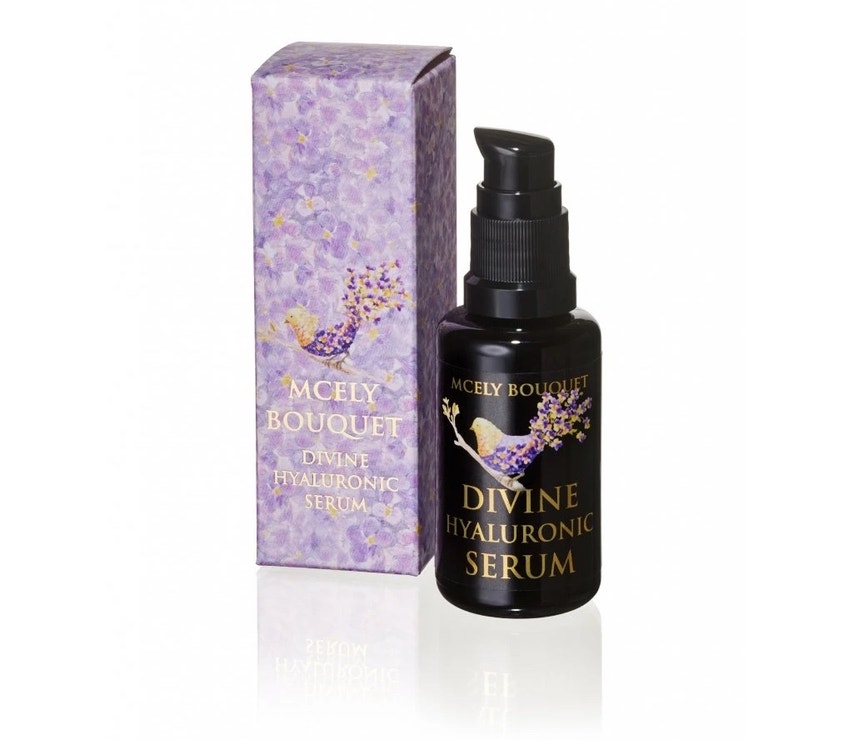 Hydratační sérum Divine Hyaluronic Serum, MCELY BOUQUET, prodává Chateau Mcely, 1 990 Kč     Autor. Chateau Mcely