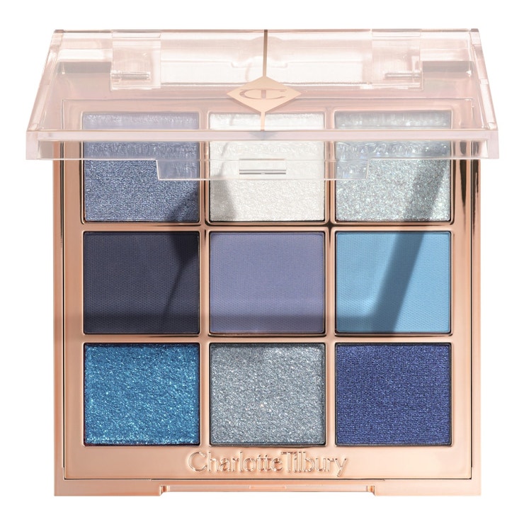 Paletka očních stínů Charlotte's Palette of Beautifying Eye Trends – Denim Dimensions, CHARLOTTE TILBURY, 1 550 Kč