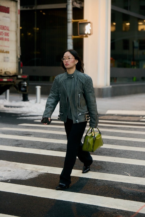 Street style na New York Fashion Week, únor 2025