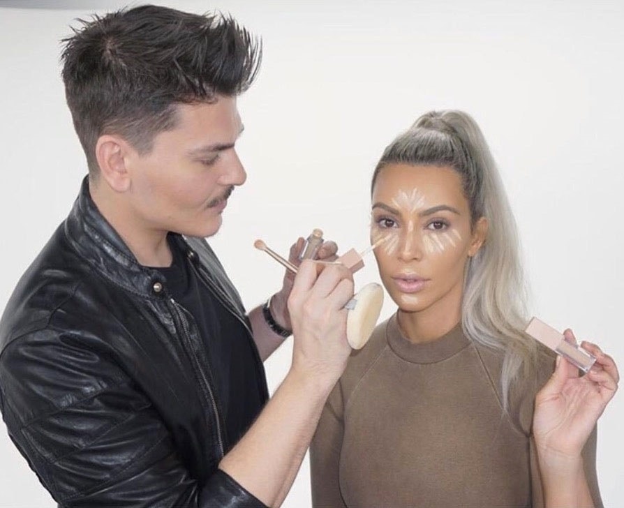 Kim Kardashian a její make-up artista Mario Dedivanovic