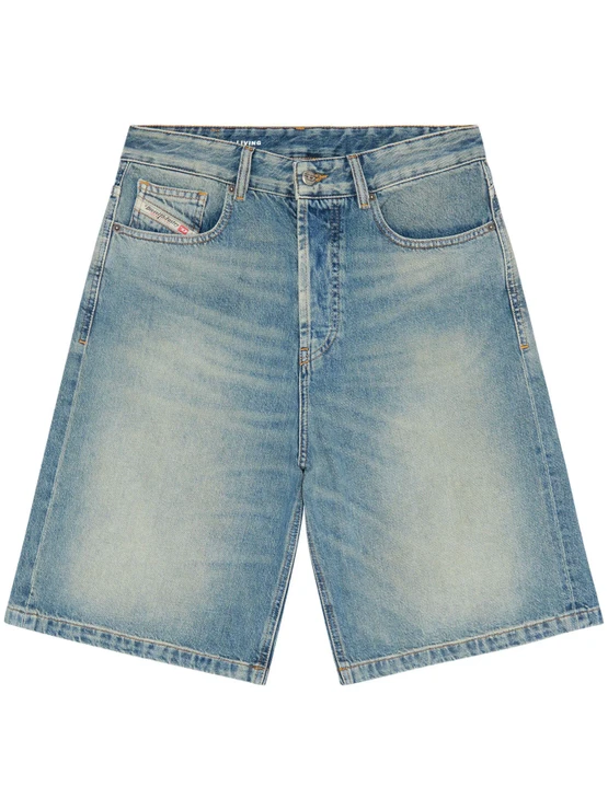 Washed skate shorts,  DIESEL, prodává Farfetch, 150 €